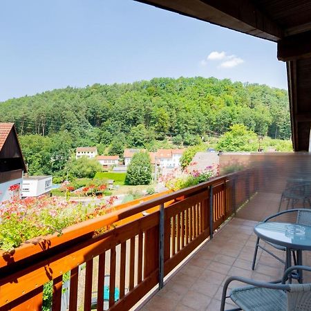 Hotel Restaurant Haus Waldesruh Eppenbrunn Dış mekan fotoğraf